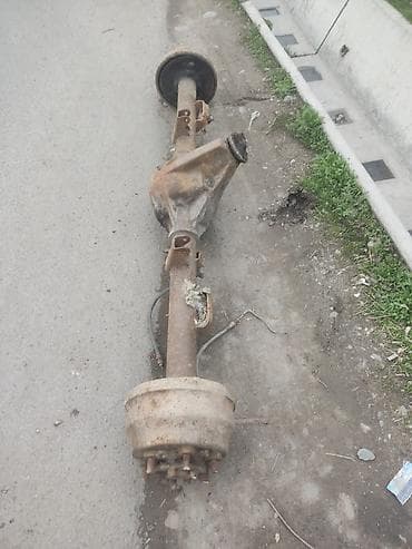 Мосты: Задний Мост Ford 1992 г., Б/у, Оригинал, США — 4