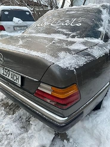mers 212: Mercedes-Benz W124: 1993 г., 2.3 л, Механика, Бензин, Седан — 6
