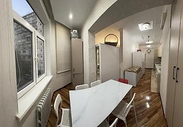 127: 3 комнаты, 126 м², Золотой квадрат Элитка, 3 этаж, Евроремонт — 2