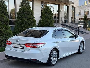 camry 5: Toyota Camry: 2017 г., Гибрид, Седан — 3