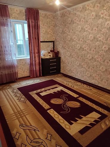 Үйлөр: Үй, 140 м², 9 бөлмө, Менчик ээси — 9