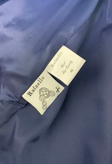 липотрим как отличить подделку: Продаю шикарное пальто!
Покупали в Турции 
Новое 
Размер 40 — 6