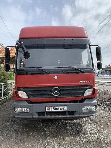 продаю или меняю на мерс: Mercedes-Benz : 2010 г., Фургон — 2