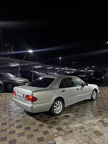 e32: Mercedes-Benz E-Class: 1997 г., 3.2 л, Автомат, Бензин, Седан — 5