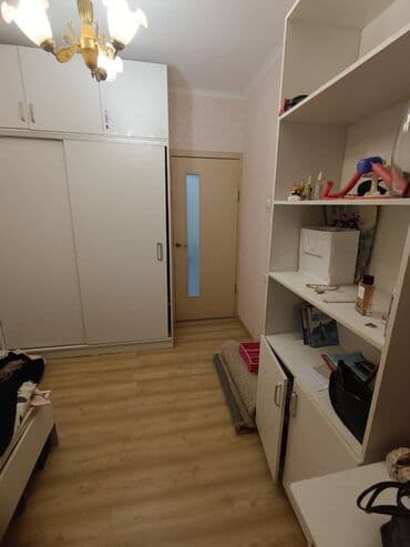 сдаю квартиру 6 микрорайон: 4 комнаты, 89 м², 106 серия, 6 этаж — 10