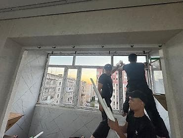 iphone 8s: Каркас для пластикового окна из ПВХ-профиля белого цвета. Рама — 3