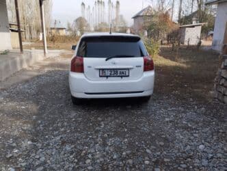 сатыла турган машина: Toyota Corolla: 2005 г., 1.5 л, Автомат, Бензин, Хетчбек — 6