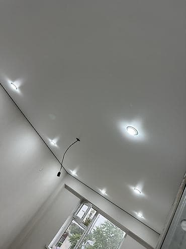 Натяжные потолки и монтаж освещения под ключ - Одноуровневые натяжные