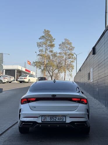 продаю в связи с переездом: Kia K5: 2020 г., 2 л, Автомат, Бензиновая, Седан — 5