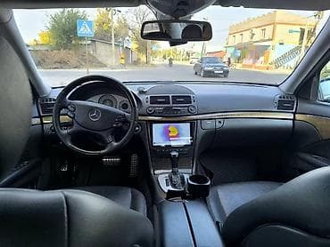 mers e220: Mercedes-Benz E-Class: 2005 г., Автомат, Бензин, Седан — 4