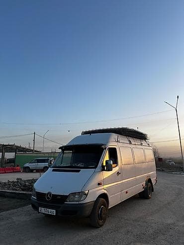 Грузовые перевозки на микроавтобусе Mercedes-Benz Sprinter (удлинённый