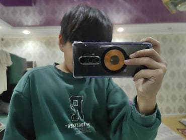 s 7 edge: OnePlus 8 Pro, Б/у, 256 ГБ, цвет - Синий, 2 SIM — 5