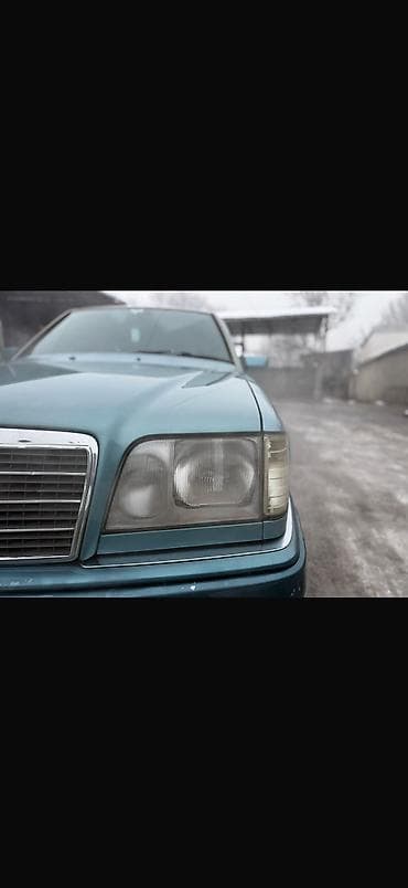 двери на 124: Mercedes-Benz E-Class: 1994 г., 2.2 л, Автомат, Бензин, Седан — 4