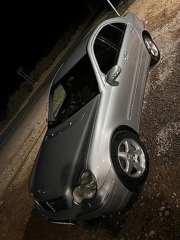 Mercedes-Benz C-Class: 2000 г., 3.2 л, Автомат, Седан