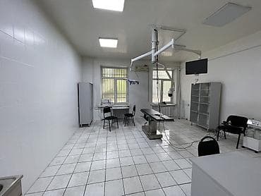 ищу салон: Аренда офисов, 188 м², В жилом комплексе, 1 линия, С отдельным входом — 1