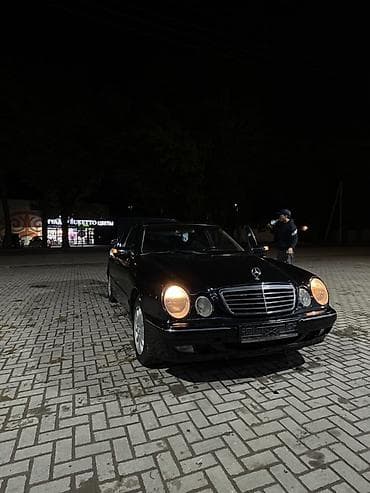 ешка 220: Mercedes-Benz E-Class: 2002 г., 3.2 л, Автомат, Дизель, Седан — 2