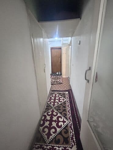 продается кошара: 1 комната, 37 м², Индивидуалка, 2 этаж, Старый ремонт — 1