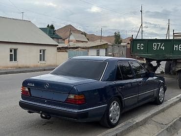 mers c: Mercedes-Benz W124: 1993 г., 2.2 л, Механика, Бензин, Седан — 2