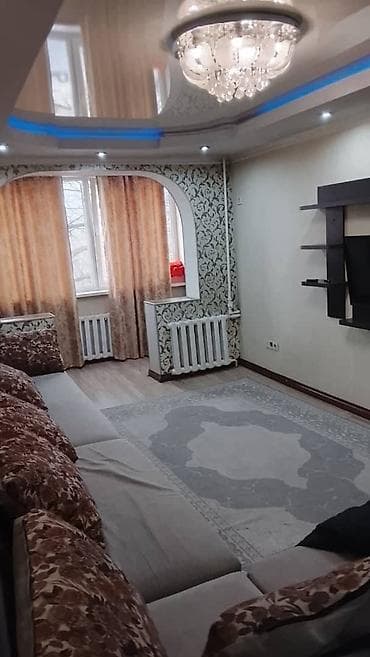 5: 3 комнаты, 62 м², 1000 мелочей 104 серия, 3 этаж, Старый ремонт — 1