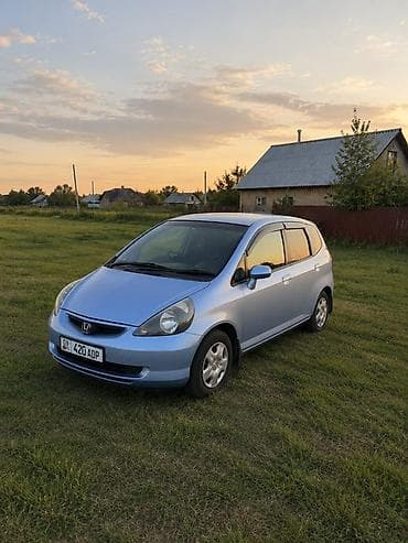 honda jaaz 2002: Honda Fit: 2002 г., 1.3 л, Вариатор, Бензин, Хэтчбэк — 4