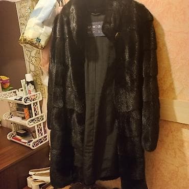 Красота и здоровье: Продам шубы. 
размер 46 российский — 7