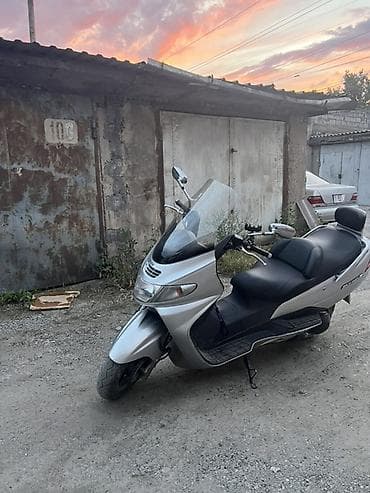 сузуки скутер: Макси-скутер Suzuki, 250 куб. см, Бензин, Б/у — 3