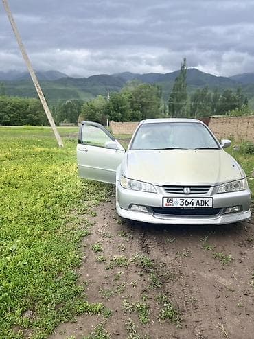 срв 1997: Honda Accord: 2001 г., 2 л, Автомат, Бензин, Седан — 5