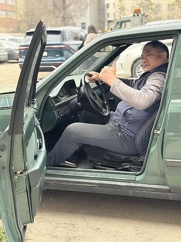 дверные карты на мерседес: Mercedes-Benz W124: 1987 г., 2 л, Механика, Бензин, Седан — 7