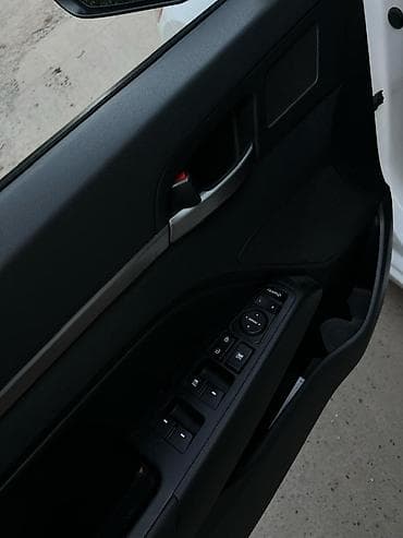 хюндай элантра 3: Hyundai Avante: 2018 г., 1.6 л, Автомат, Бензин, Седан — 4