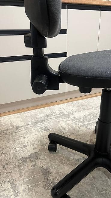 Оңдоп-түзөө жана курулуш: Офис креслолор, Дөңгөлөктүү, түсү - Боз, Акылуу жеткирүү — 6