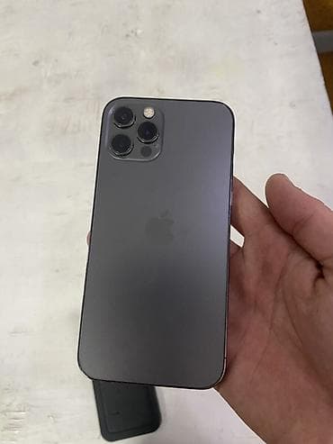 хуавей нова 13: IPhone 12 Pro, Б/у, 256 ГБ, Графит, Чехол, 75 % — 1