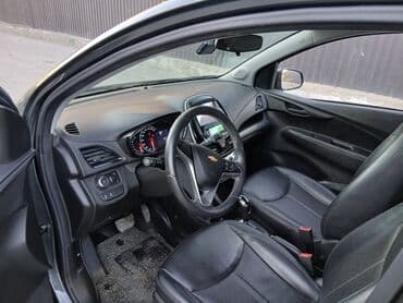 выкуп авто нексия: Chevrolet Spark: 2017 г., 0.1 л, Автомат, Бензиновая, Хэтчбэк — 2