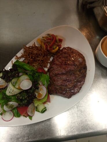 повар суши: Ашпоз Пиццайоло. 6 жылдан ашык тажрыйба — 12