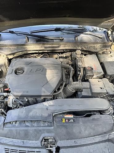spark 2012: Hyundai Sonata: 2019 г., 2 л, Автомат, Газ, Седан — 9