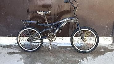 BMX велосипед, классическая компоновка для трюков и городского