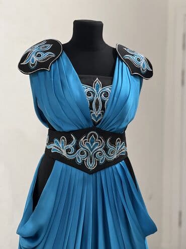 национальное платье на прокат: Продаю дизайнерское вечернее национальное платье. Сшито на заказ — 2