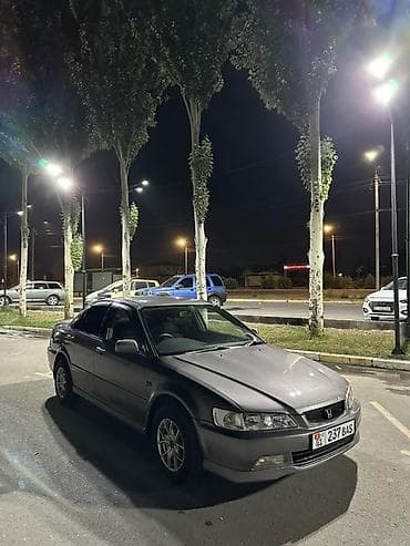 Honda Accord: 2002 г., 1.8 л, Автомат, Бензин, Седан — 1