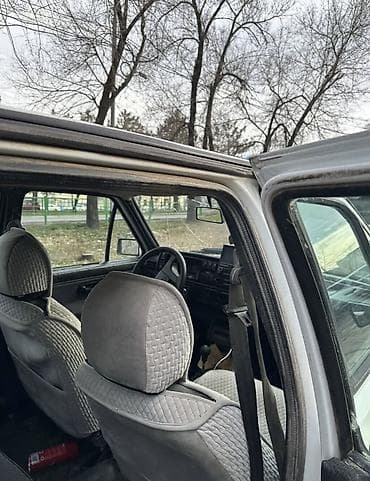 фв 6: Volkswagen Golf: 1987 г., 1.8 л, Механика — 5