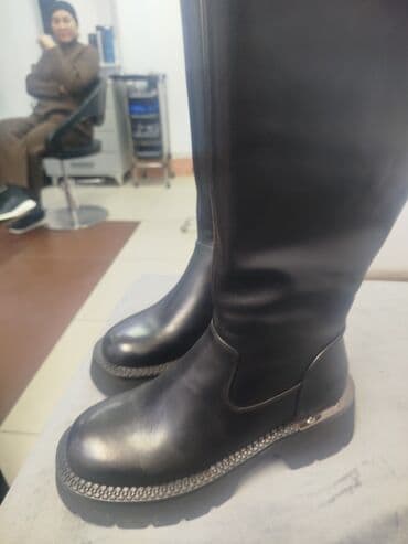 купить рабочие сапоги с утеплителем: Высокие женские сапоги, черные. - Материал верха: гладкая кожа — 1