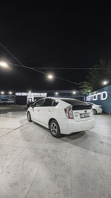 step 2: Toyota Prius: 2013 г., Вариатор, Гибрид, Лифтбек — 5