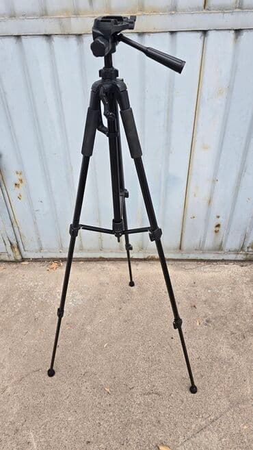 держатели для планшетов prologix: Продаю штативы.Высота 2 м.
Штатив под планшет — 2