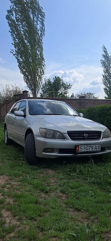 Toyota Altezza: 2005 г., 2 л, Автомат, Универсал