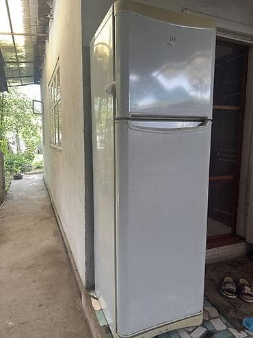 Холодильник Indesit, Двухкамерный