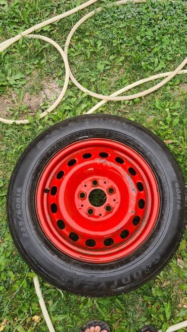 диск киа r16: Колеса в сборе 225 / 60 / R 16, Всесезонная, Б/у, Запаска, Легковые, Железные, отверстий - 5 — 1