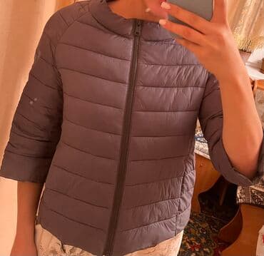 купить качественную мужскую зимнюю куртку: Легкая теплая классная курточка 
Состояние идеальное 
Качественная — 1