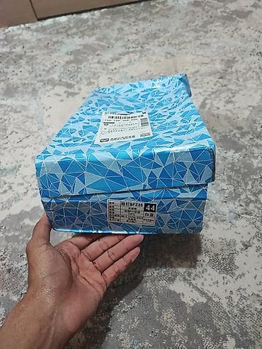 nike react: ⚽ Продаю футбольные бутсы (сороконожки) — 44 размер Продаю практически — 2