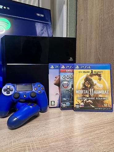 Продам, PlayStation 4 Fat 500 GB. Вторая ревизия. Торга нет Консоль