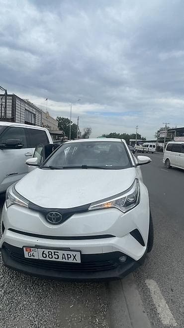 jac s7: Toyota C-HR: 2018 г., Автомат, Бензин, Кроссовер — 1