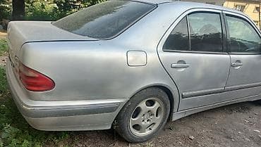 good year: Mercedes-Benz E-Class: 2002 г., 3.2 л, Автомат, Газ, Седан — 3