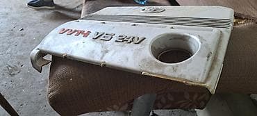 краска для автомобилей: Пластиковая декоративная крышка двигателя Toyota VVT‑i V6 24V — 2